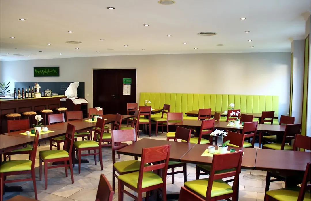Hotel Heidenschanze-1